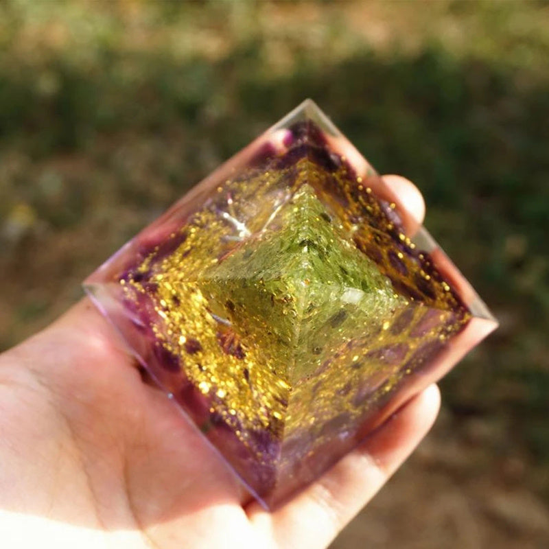 Tiger Eye Orgonite Pyramid Healing