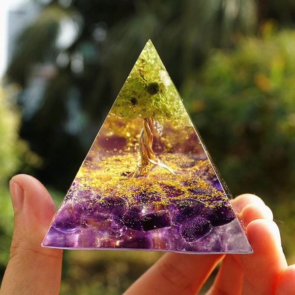 Tiger Eye Orgonite Pyramid Healing