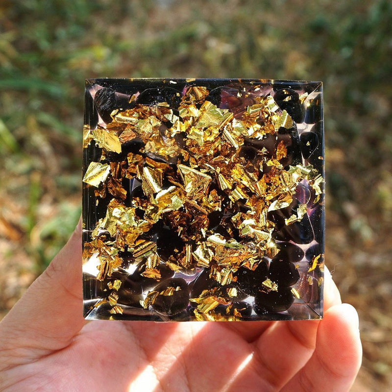 Tiger Eye Orgonite Pyramid Healing